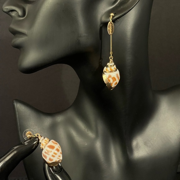 Coquille - CONCH Shell Dangle Earrings. 2025 Trendy - Picture 5 of 7